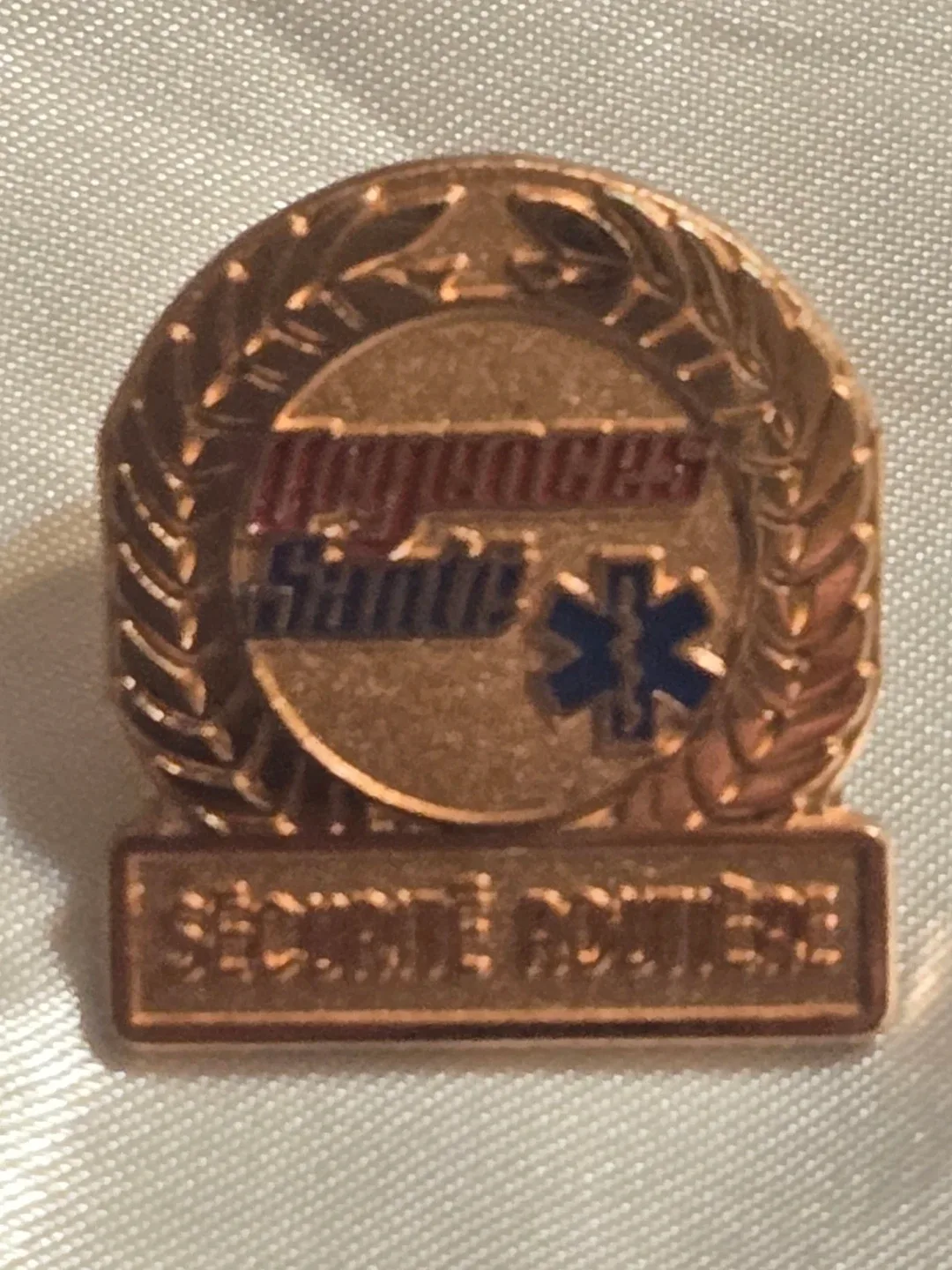 Ambulance Sécurité Routière Lapel Pin