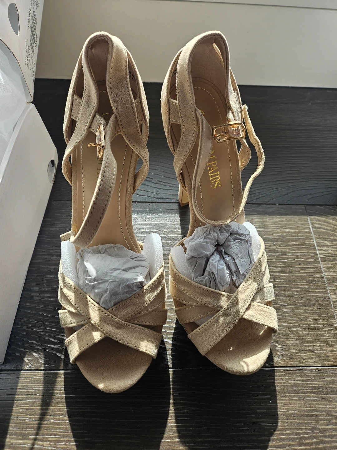 Dream Pairs Women's Strappy Heeled Sandals - Beige