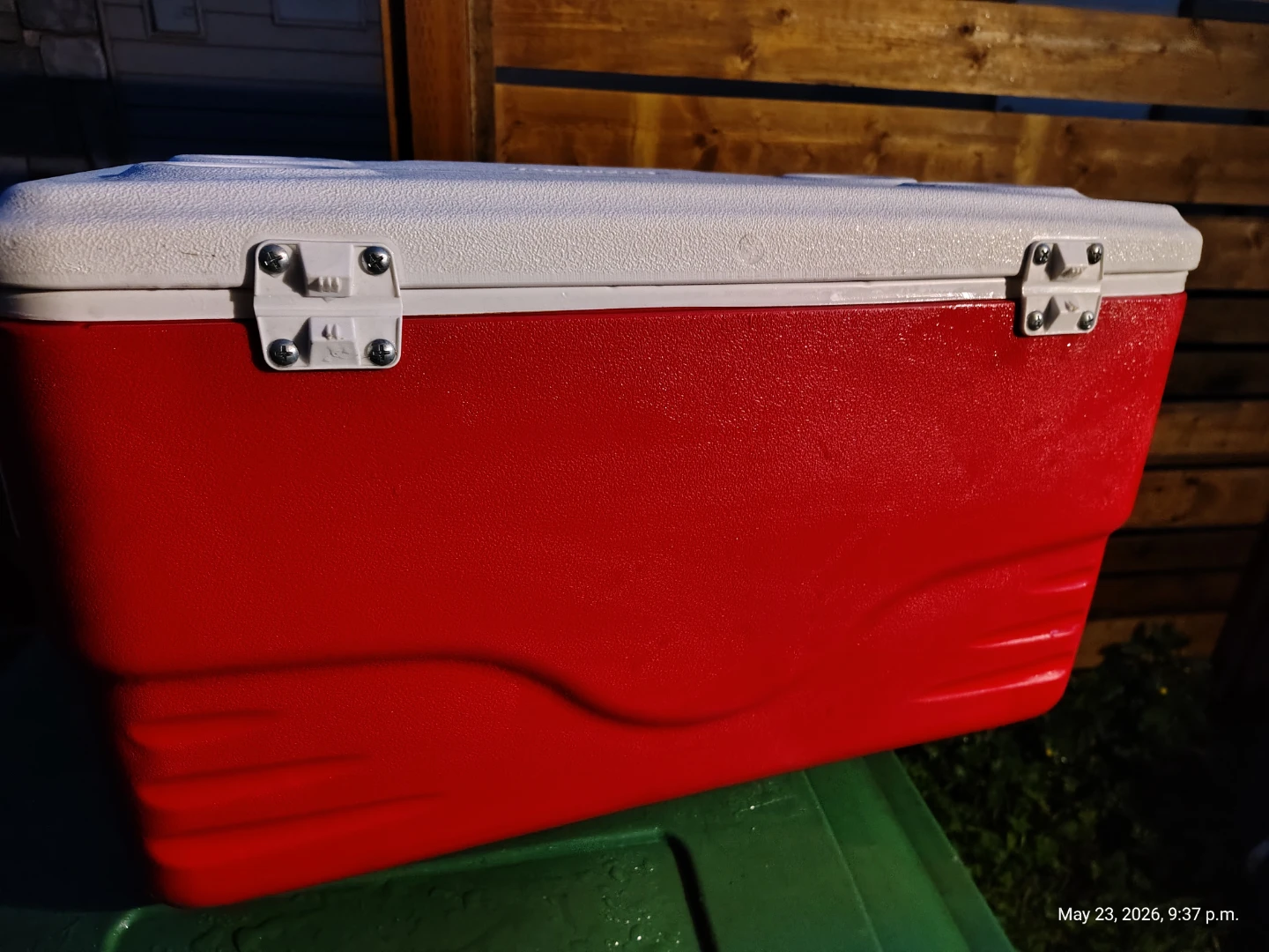 Coleman 🥕 50qt Extreme Carry Cooler with Drain - photo 4