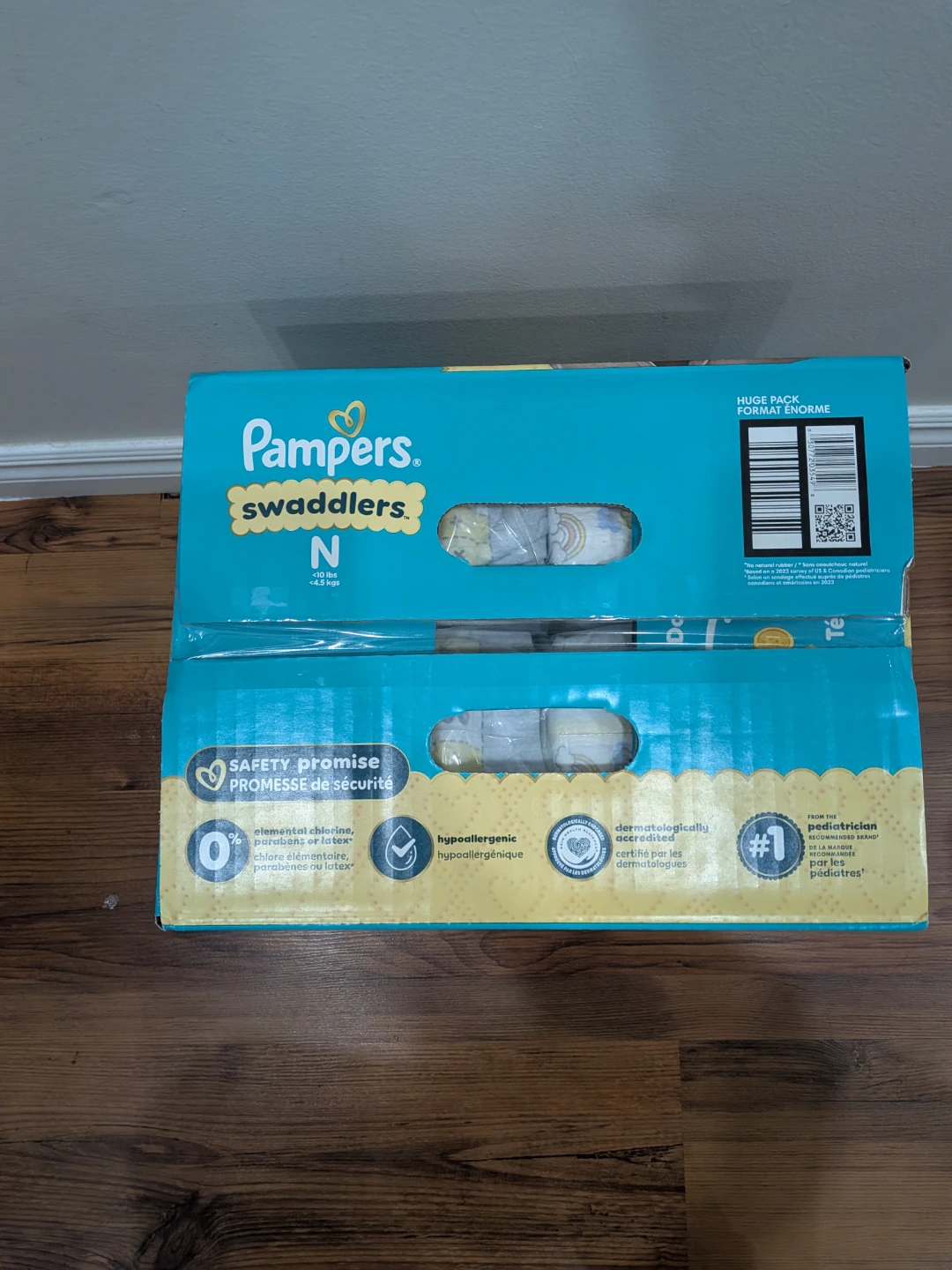 Brand new box of 136 pcs Pampers newborn diapers - photo 2
