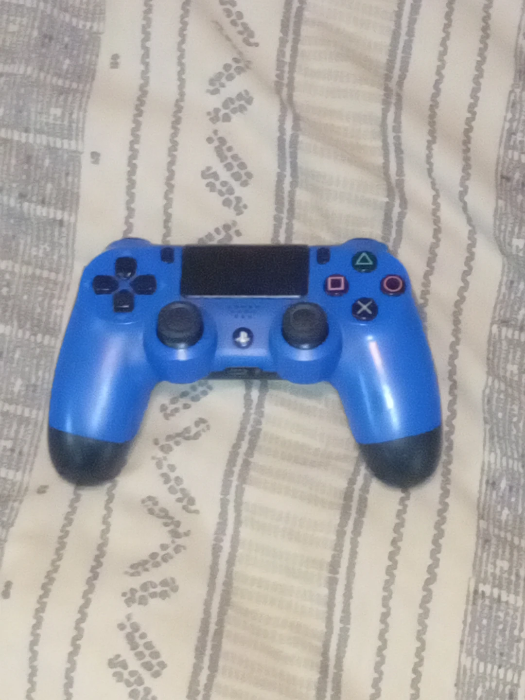 Blue PS4 DualShock Controller – Good Condition 🎮 - photo 2
