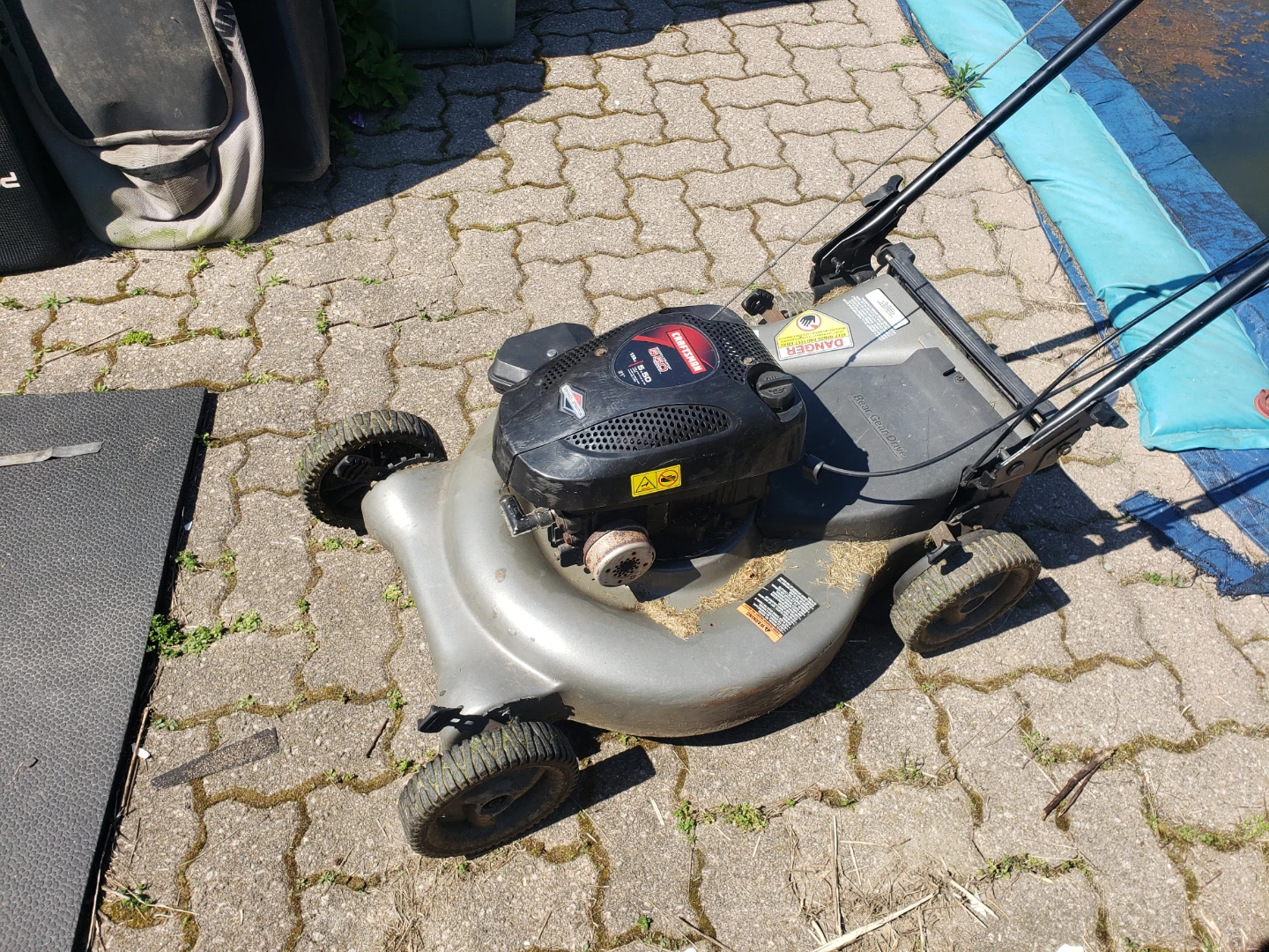 Craftsman Lawnmower self propelled - photo 2