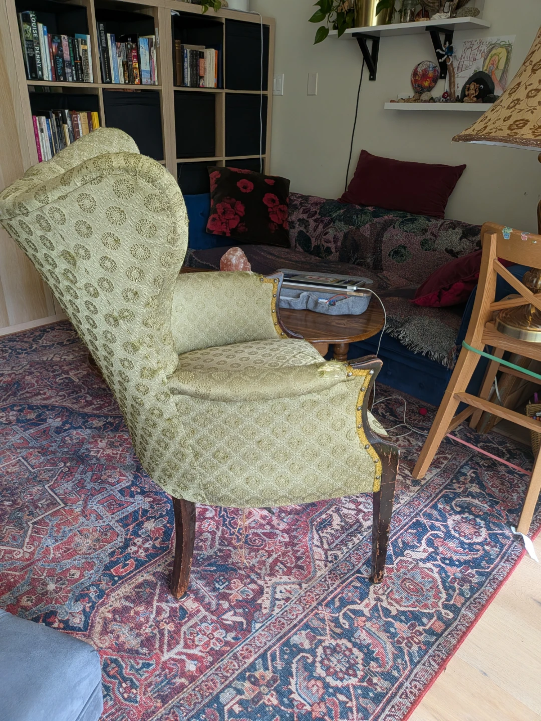 Green Upholstered Accent Chair - photo 2