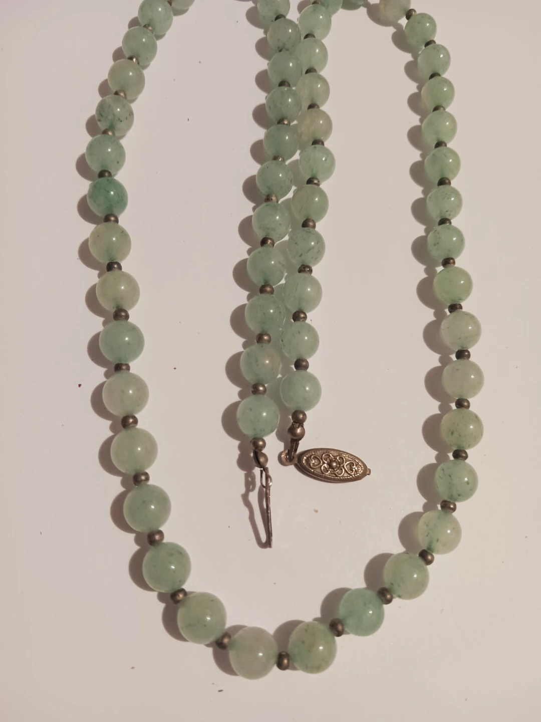 Beautiful Vintage Jade Beaded Necklace - photo 4