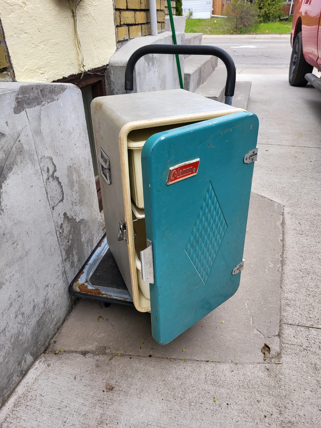 Vintage Coleman Cooler Box - photo 2
