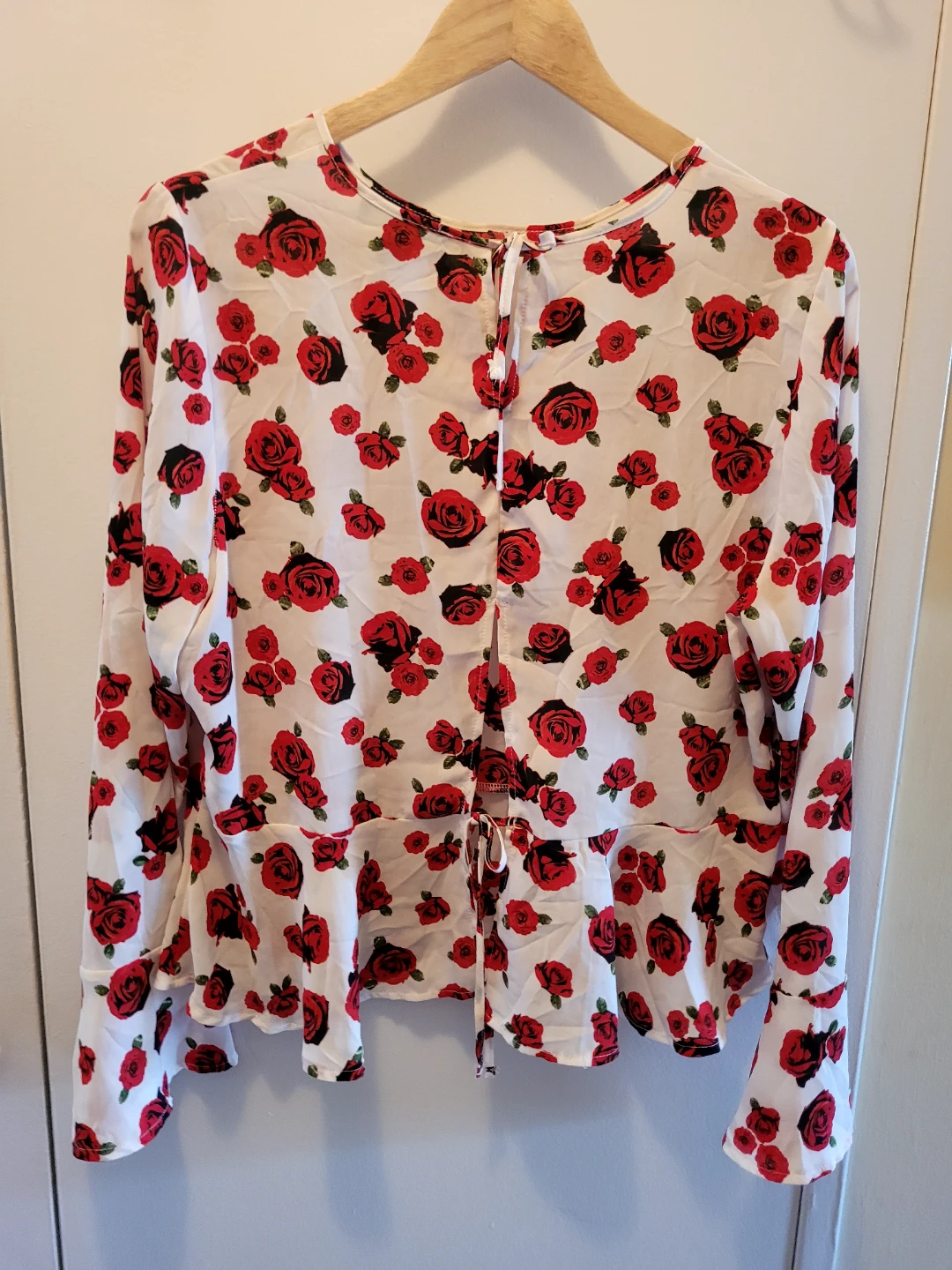Atmosphere Women's White Rose Print Peplum Blouse Size 10 - photo 2