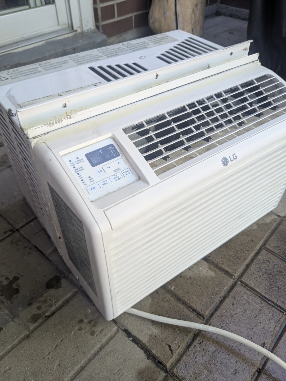 "LG Window AC – Blows Ice Cold