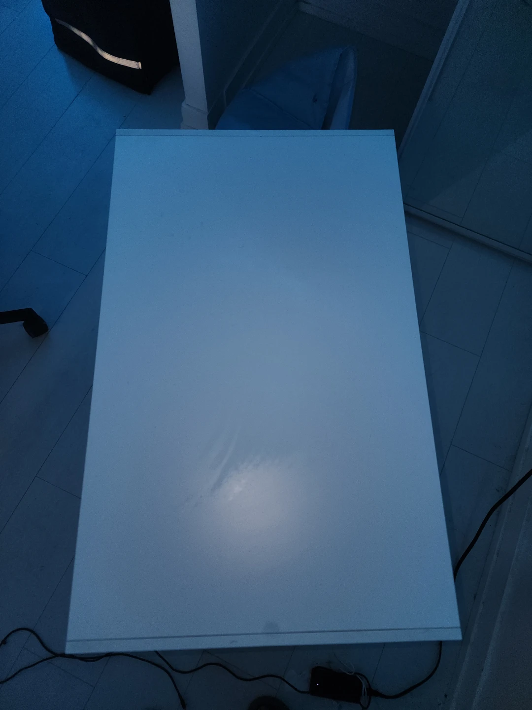 Chair and table - photo 3