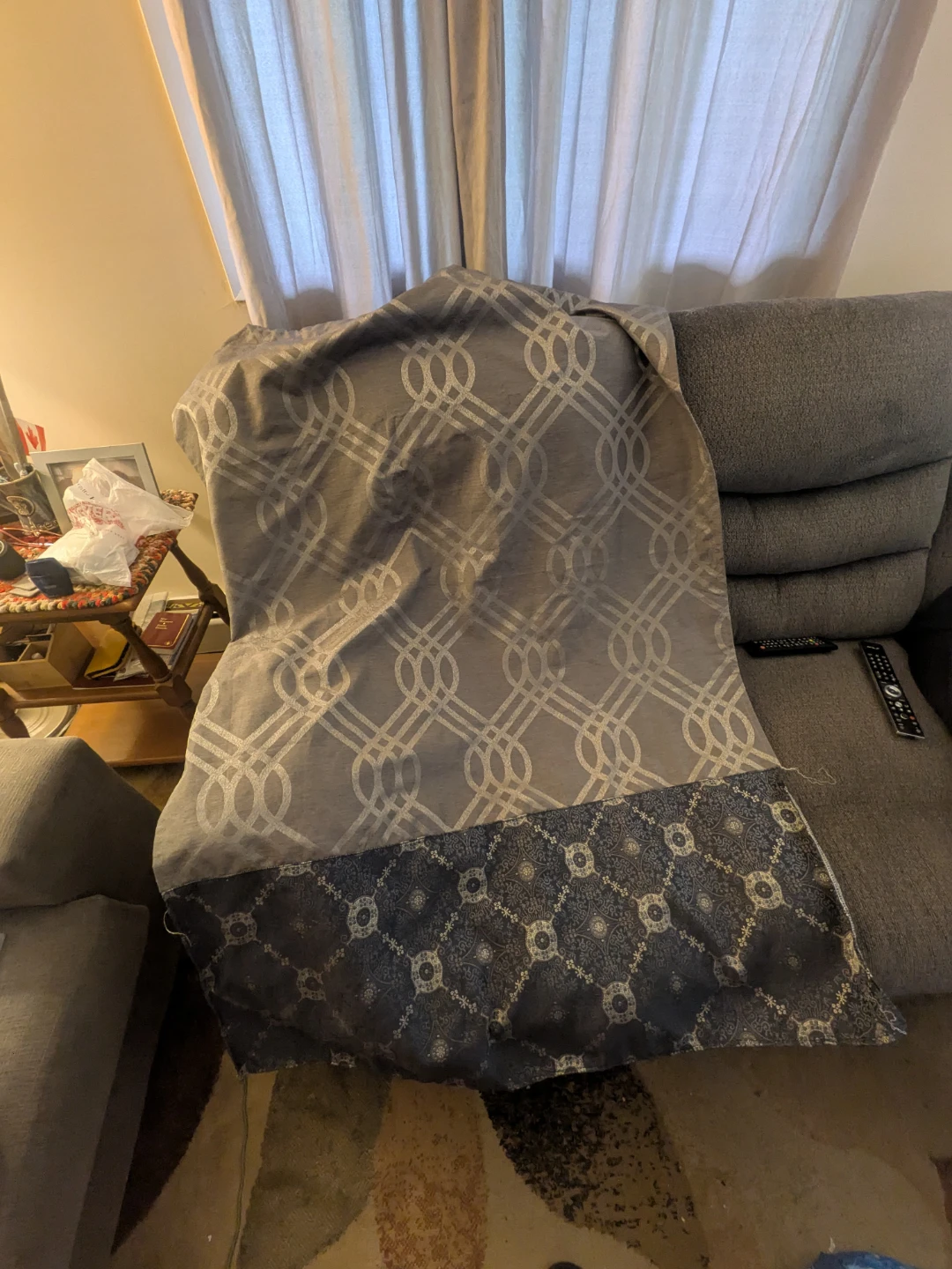 2 curtain panel pick up in st Albert