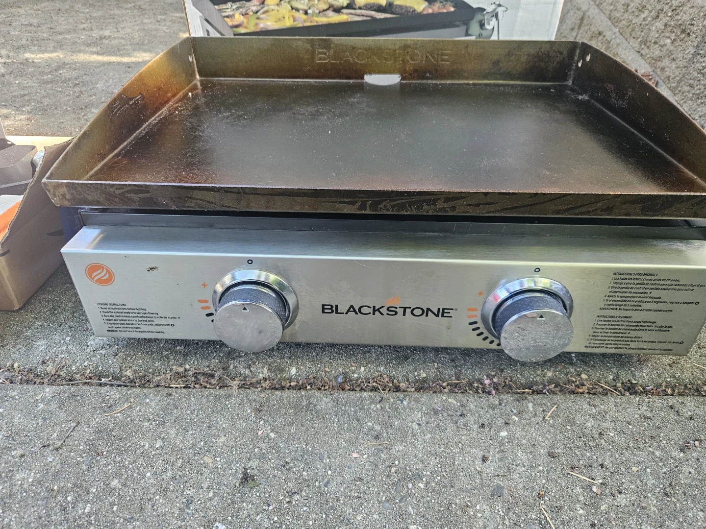 Blackstone 22" Griddle with Accessories - photo 4