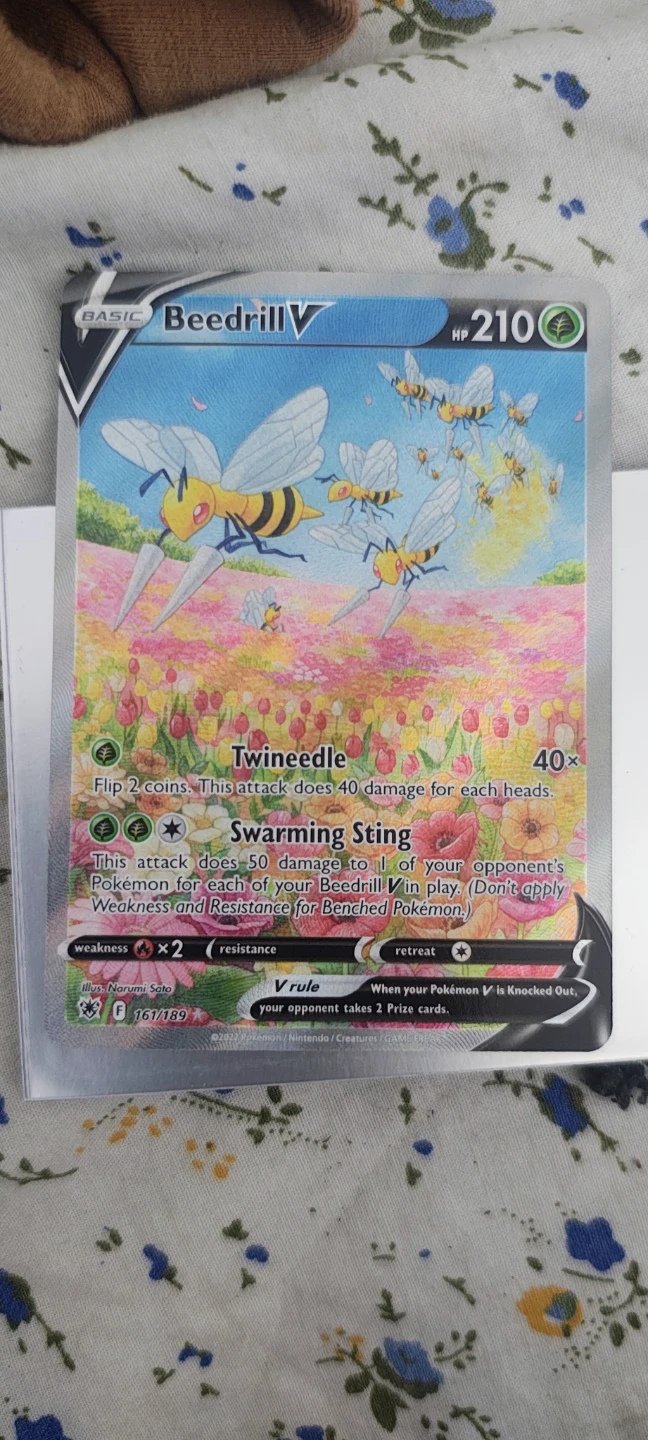 Pokemon Beedrill V TCG Card - photo 2