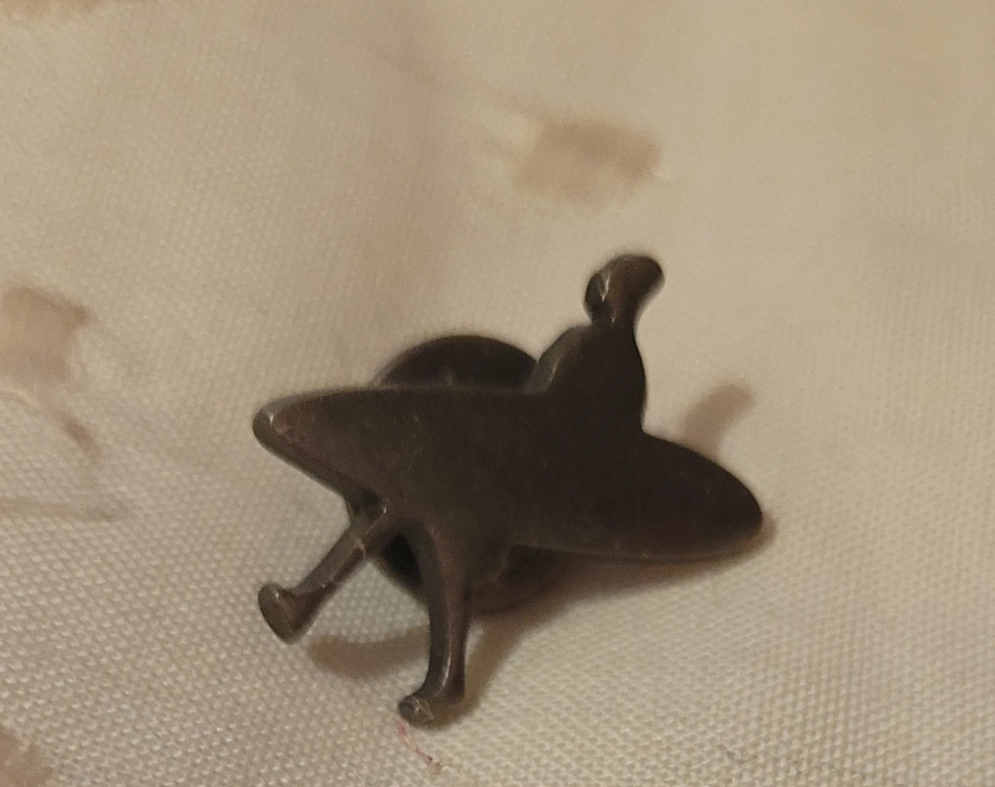 Surfer Lapel Pin