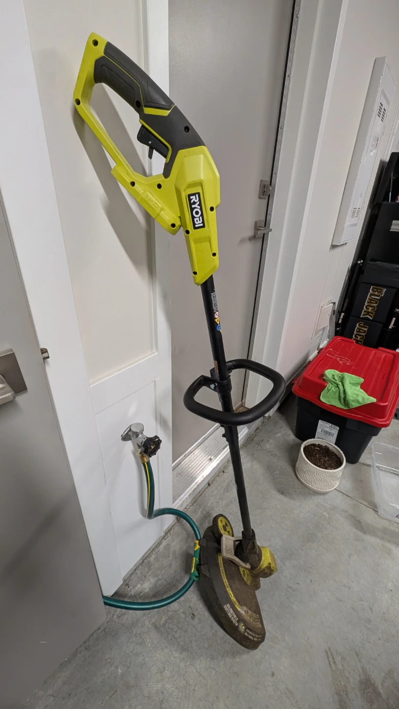 Ryobi 18V ONE+ string trimmer
