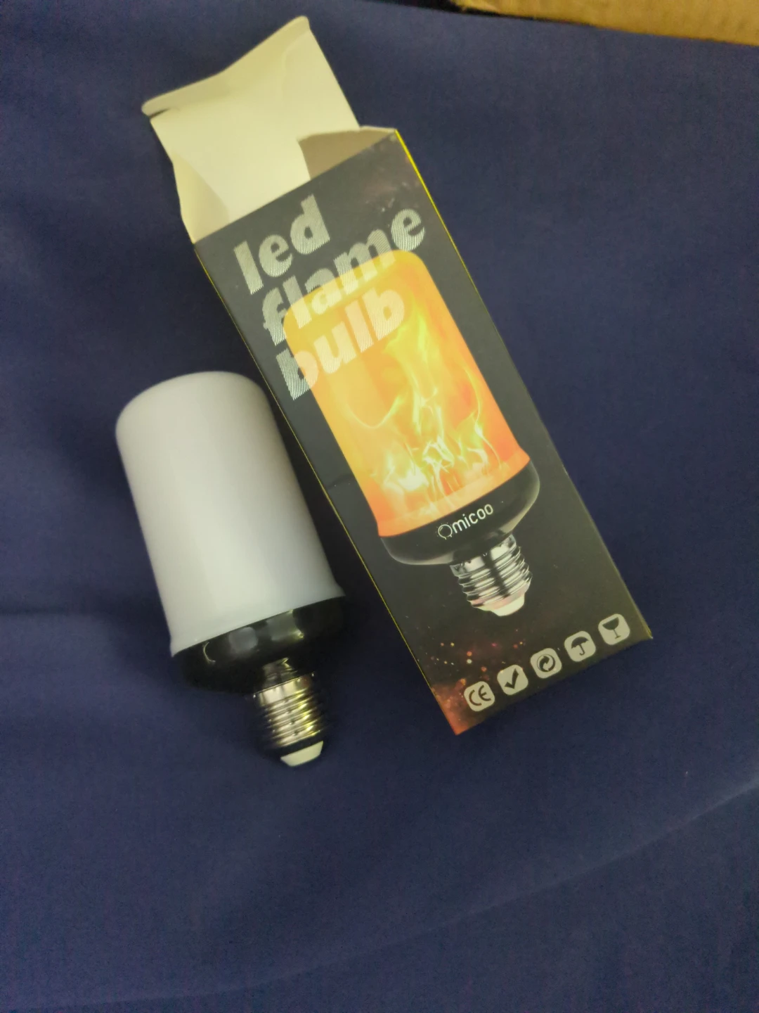 Omicoo LED Flame Light Bulb - photo 4