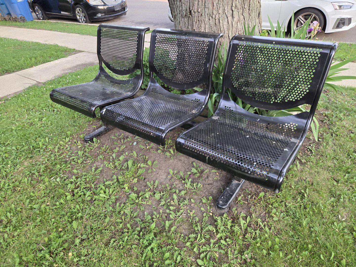 Black Metal 3-Seater Bench