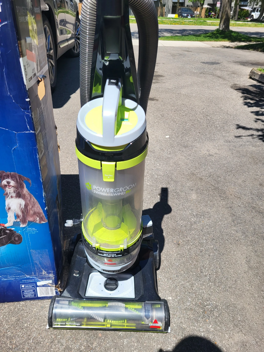 Bissell PowerGroom Swivel Rewind Pet Vacuum Cleaner - photo 5