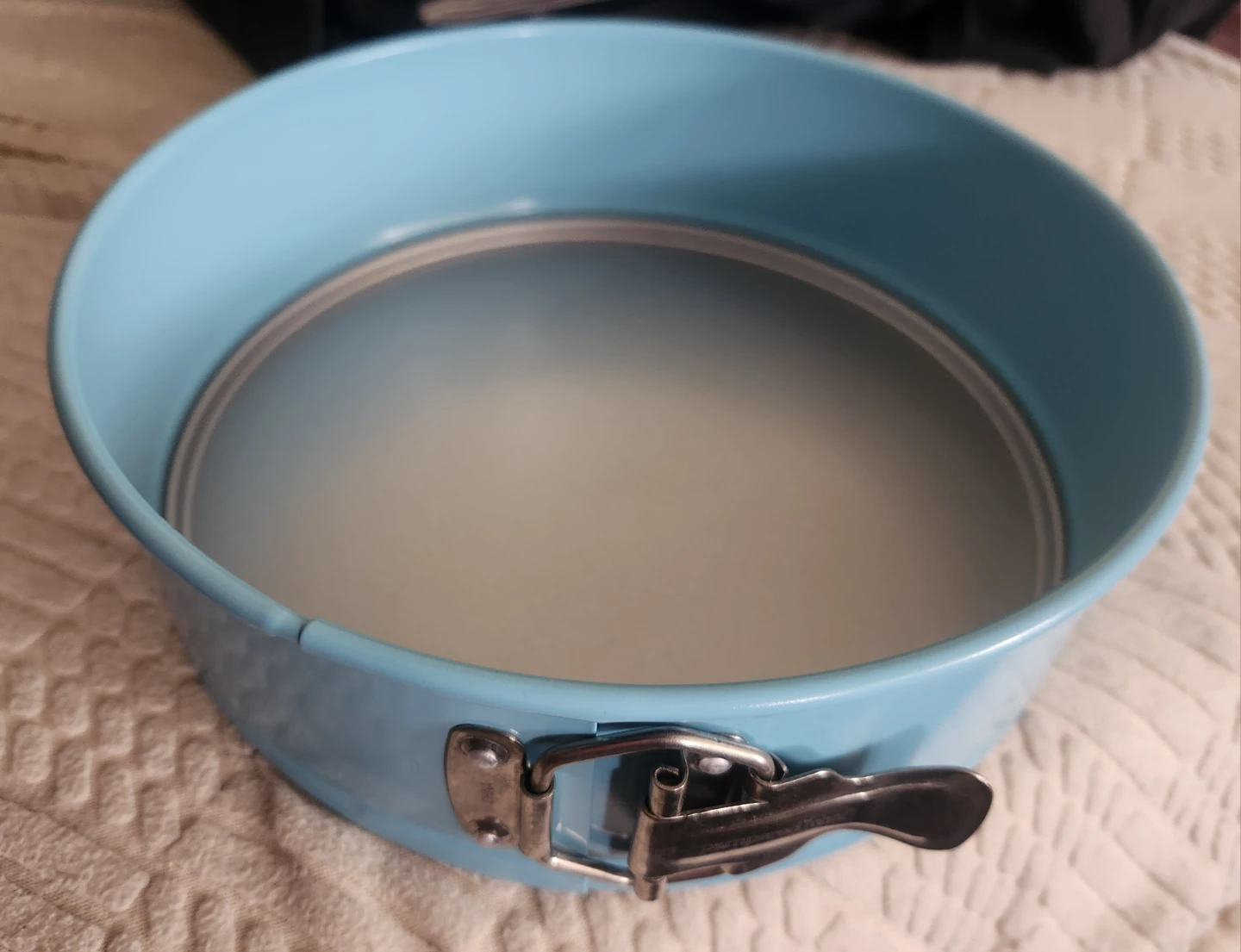 Pampered chef 9" (23 cm) Springform Pan