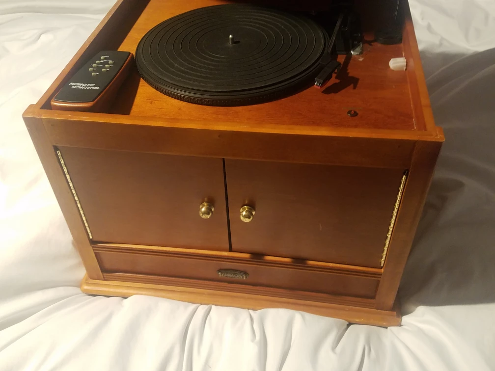 Crosley Turntable Record Player with Remote
