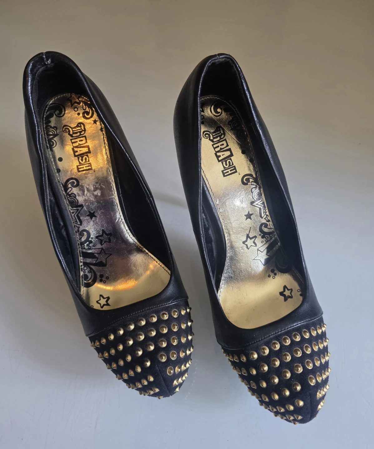 Vintage Y2K Brash Studded Platform Heels Gold Spikes Size 11 - photo 4