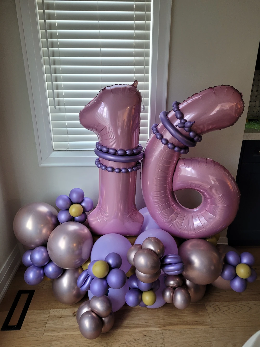 Pink and Gold Number 16 Balloon Arrangement