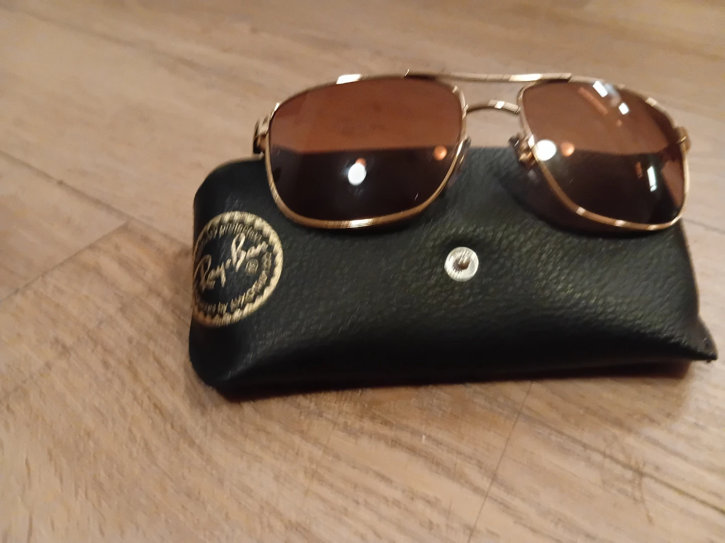Ray-Ban Sunglasses with Case