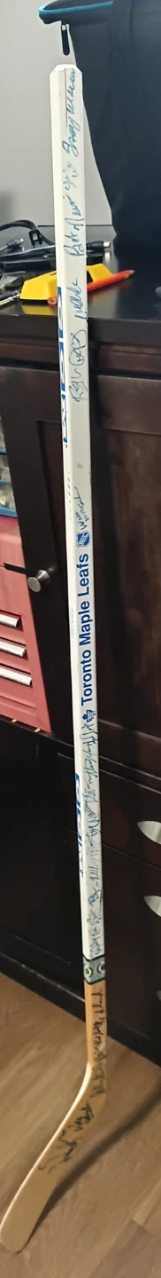 ***ATTENTION TORONTO MAPLE LEAF  FANS AND COLLECTORS***