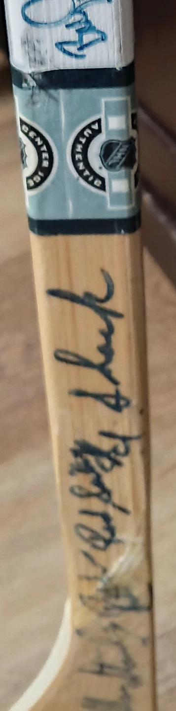 ***ATTENTION TORONTO MAPLE LEAF  FANS AND COLLECTORS*** - photo 3