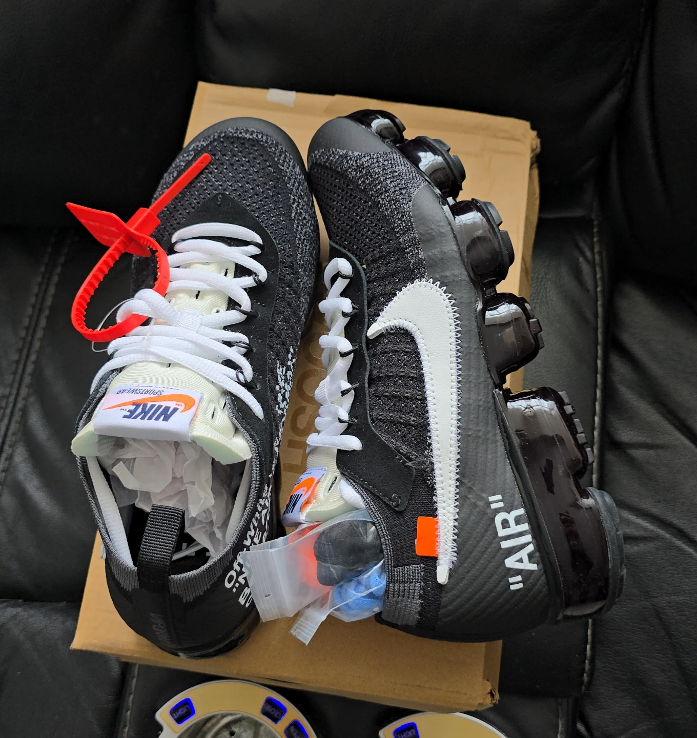Brand new Vapormax Black White For sale $145 - photo 2