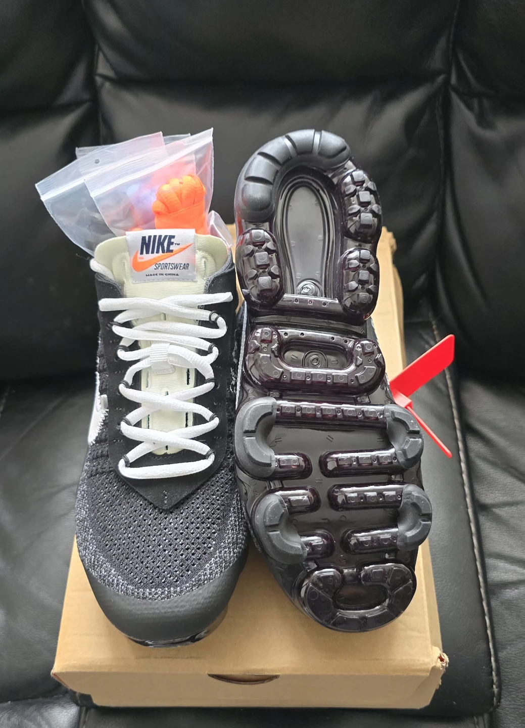 Brand new Vapormax Black White For sale $145 - photo 3