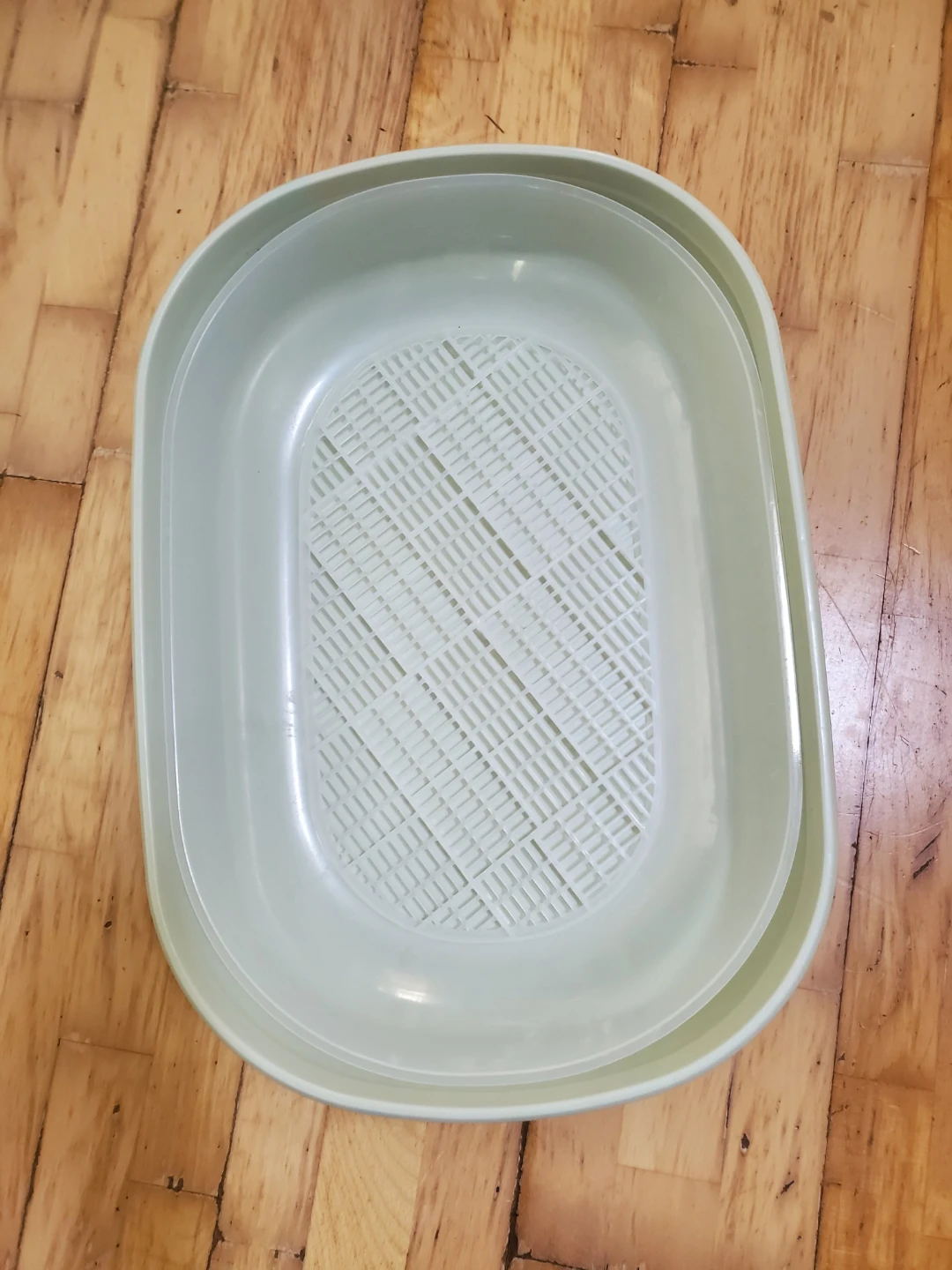 Plastic Litter Box with Sifter Tray - photo 4