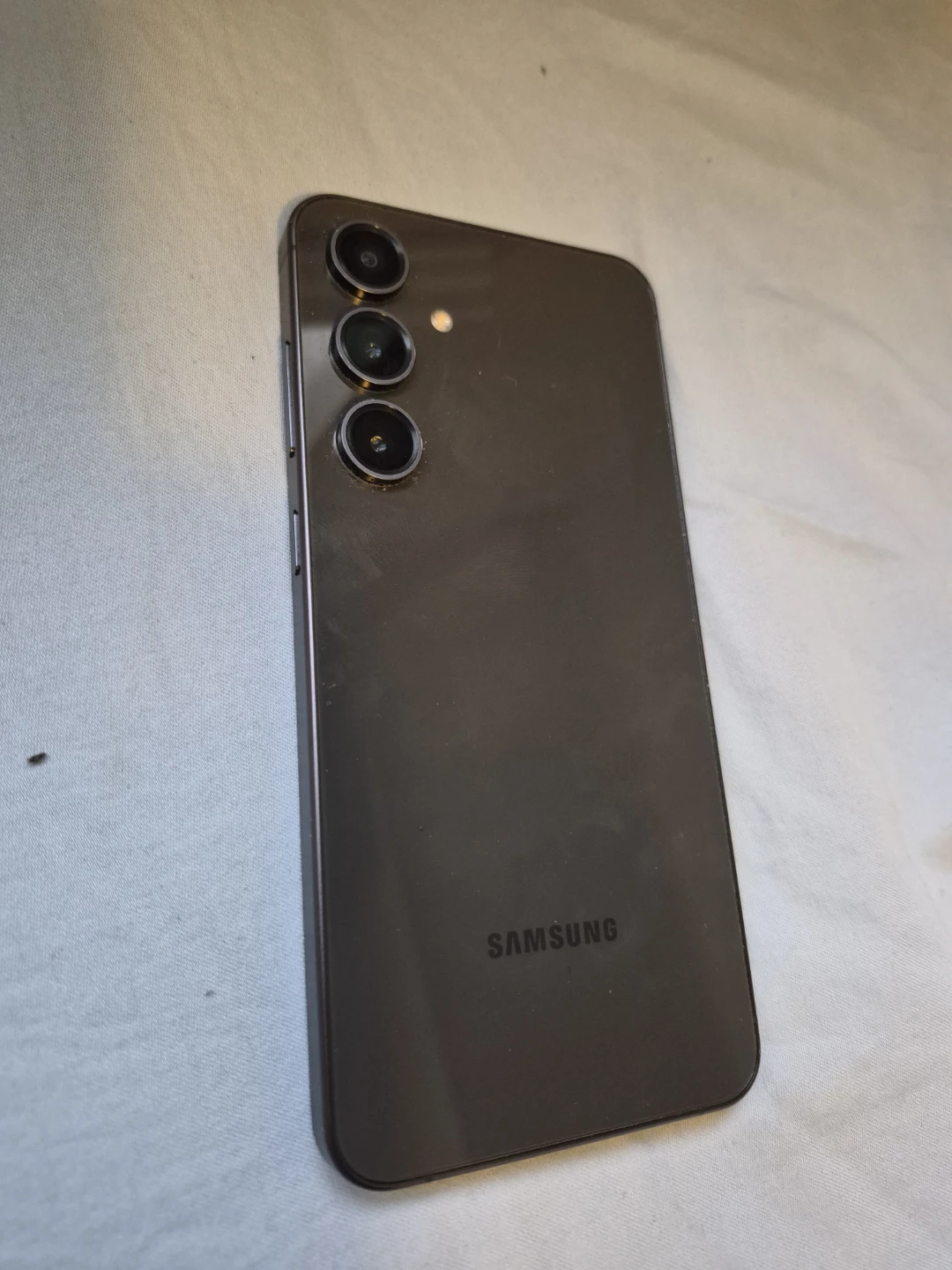 Samsung Galaxy S24 fe Smartphone - photo 3