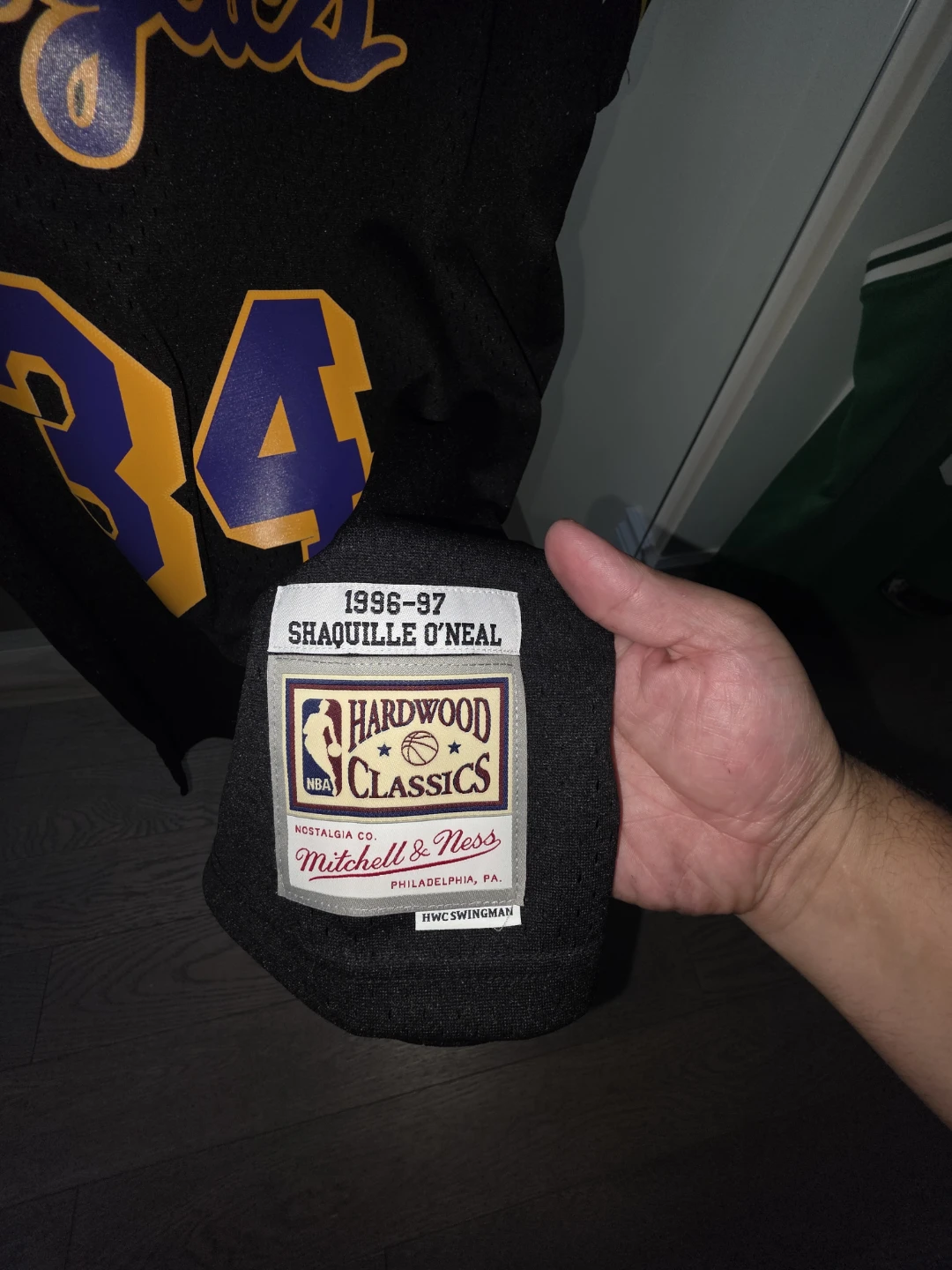 Los Angeles Lakers Jersey - photo 4
