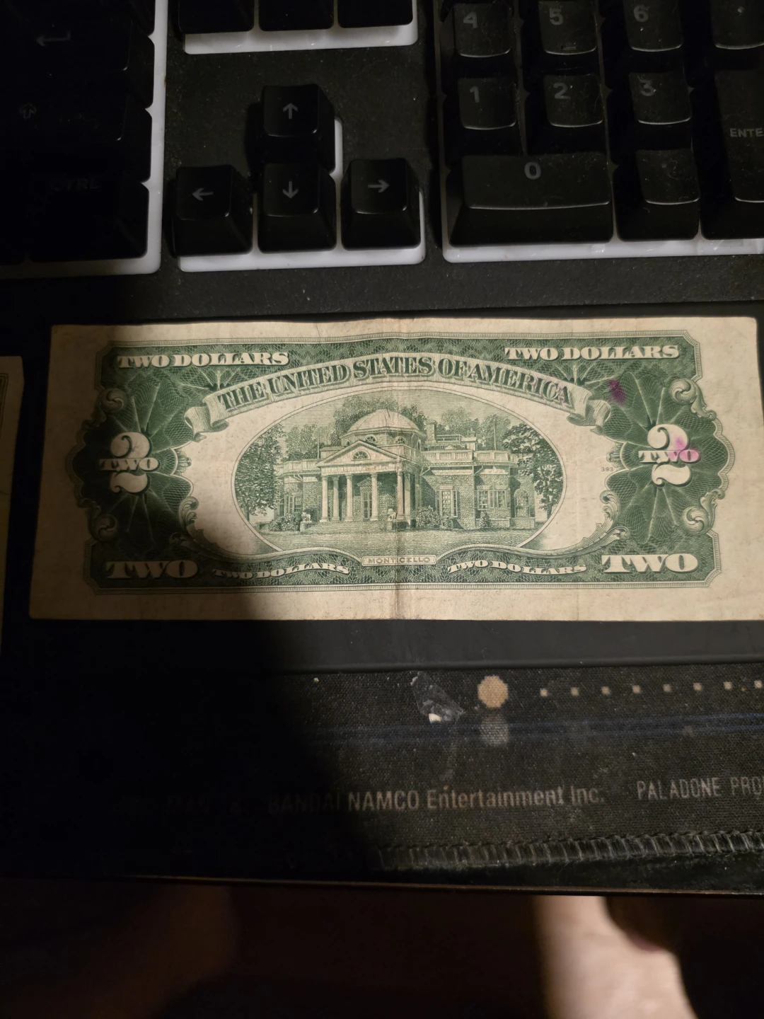 US Two Dollar Bill & One Dollar Bill - photo 2