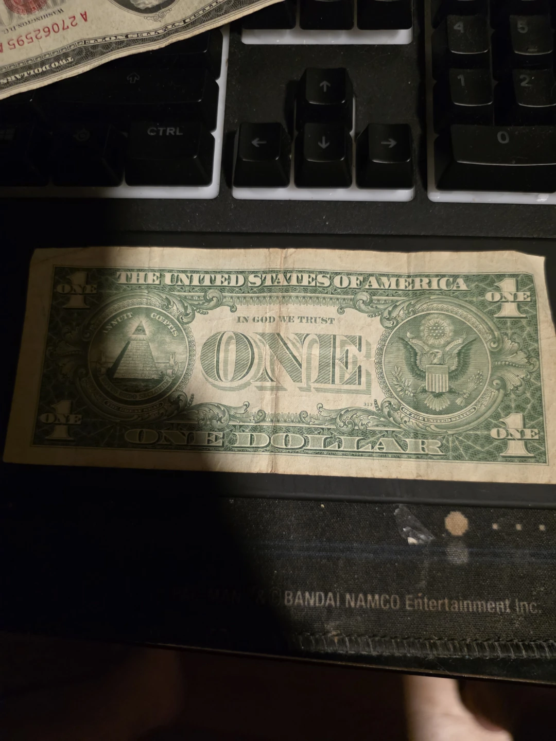 US Two Dollar Bill & One Dollar Bill - photo 4