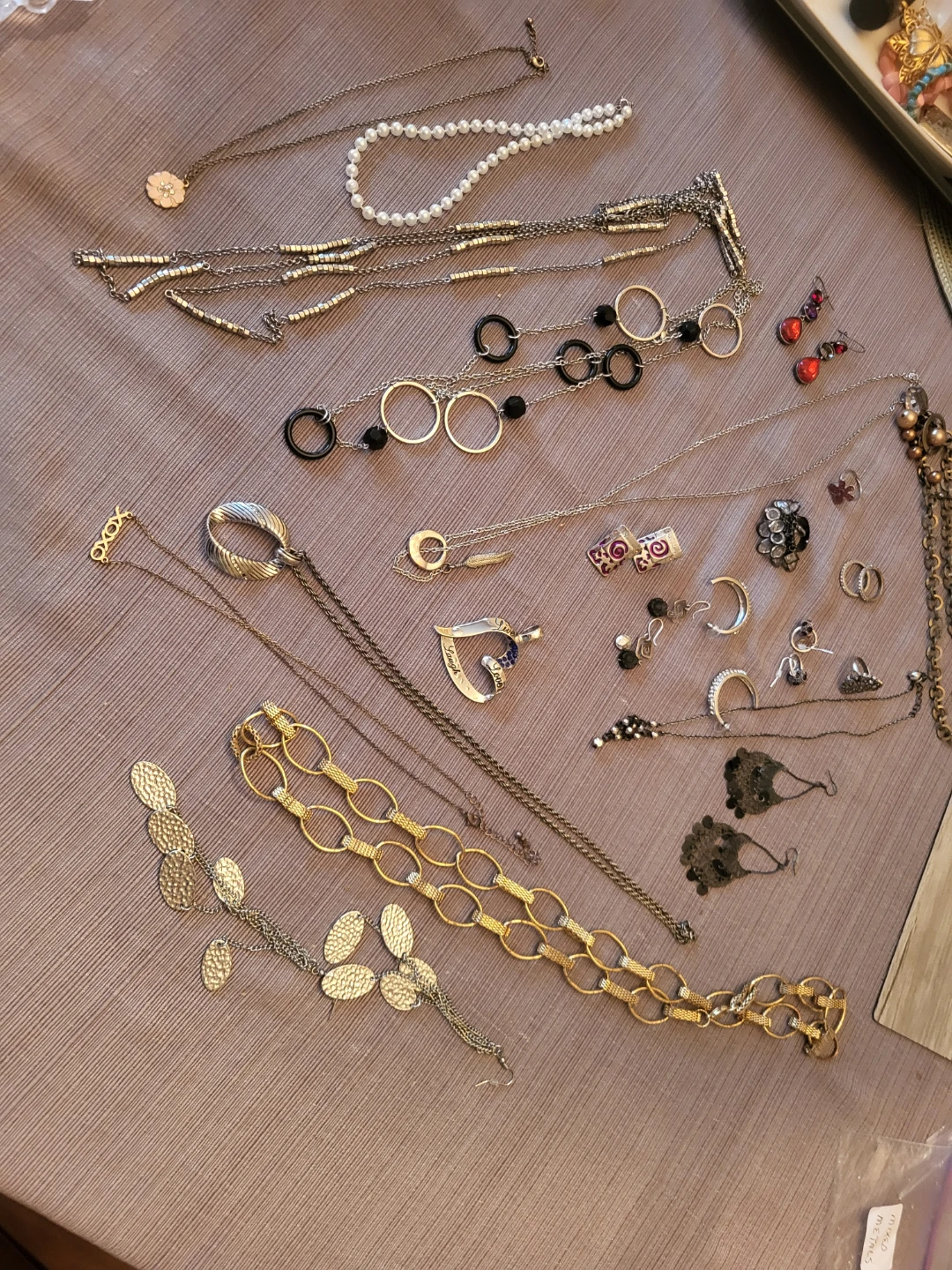 Assorted Vintage Jewelry Set of 22