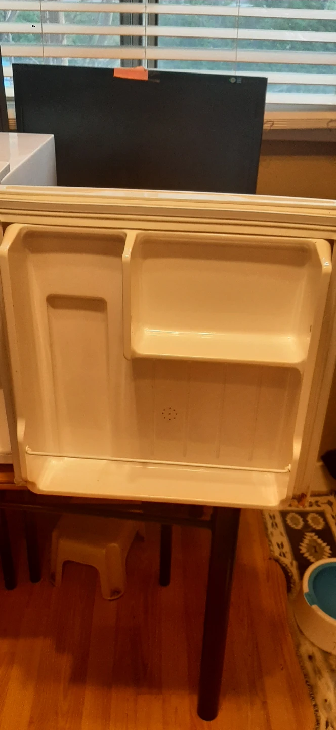 White Danby Compact Mini Fridge - photo 3