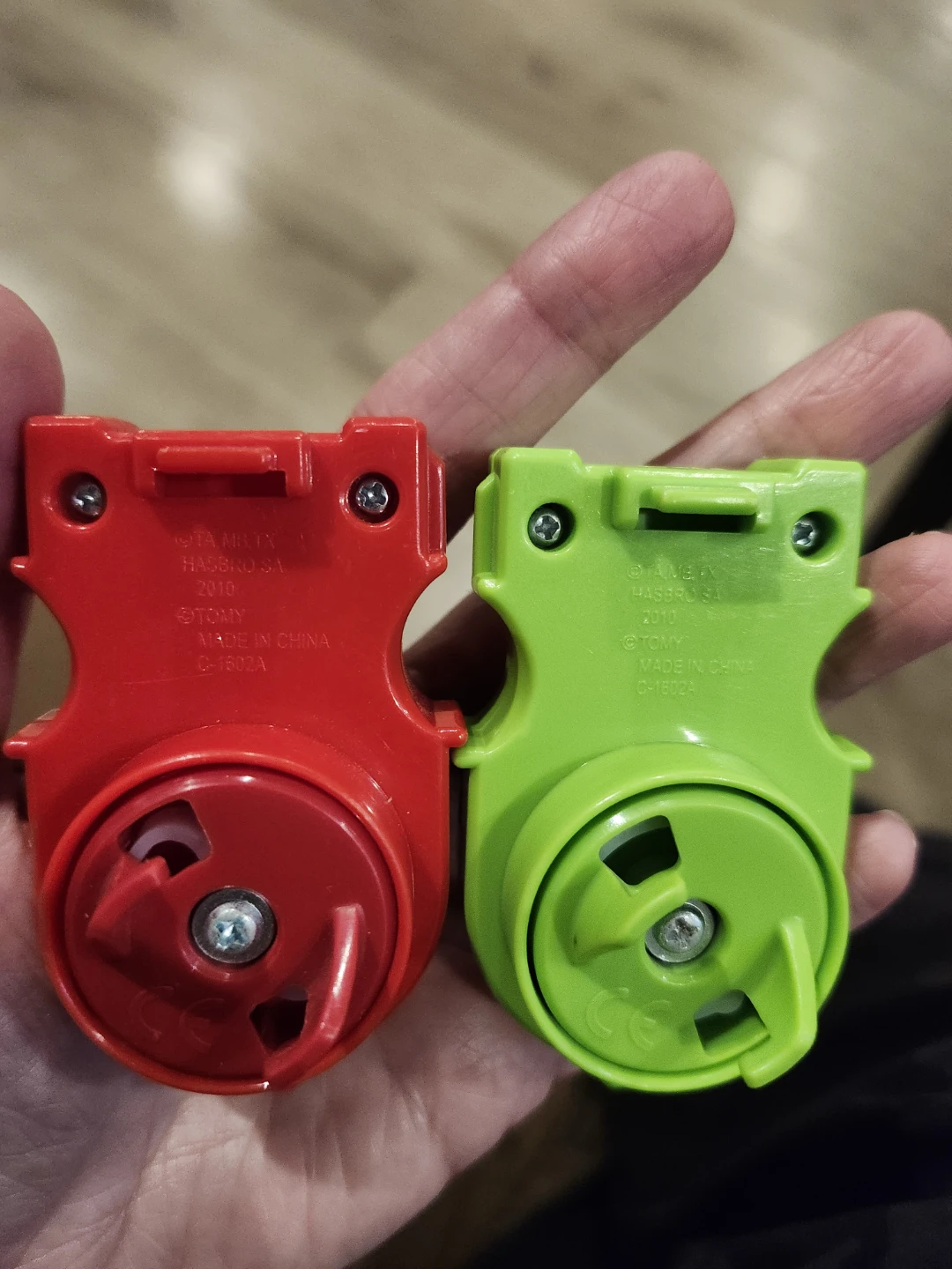 $10 for all 3 beyblade - photo 2