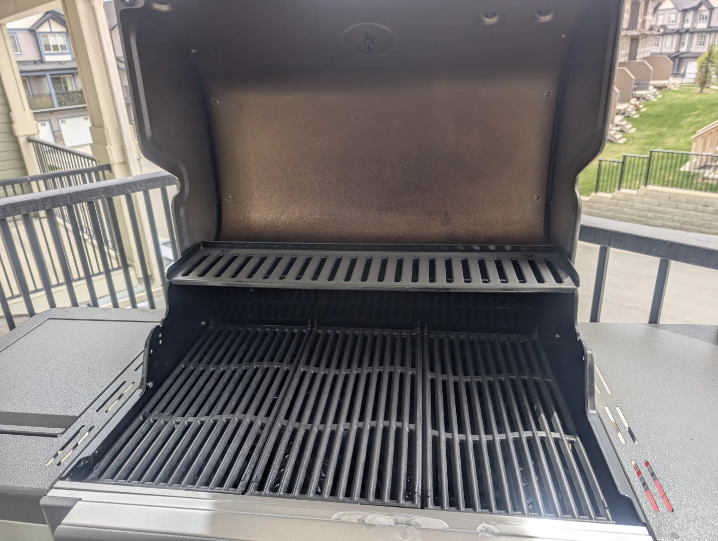 Coleman Revolution 4-Burner Propane Grill with Side Burner - photo 2
