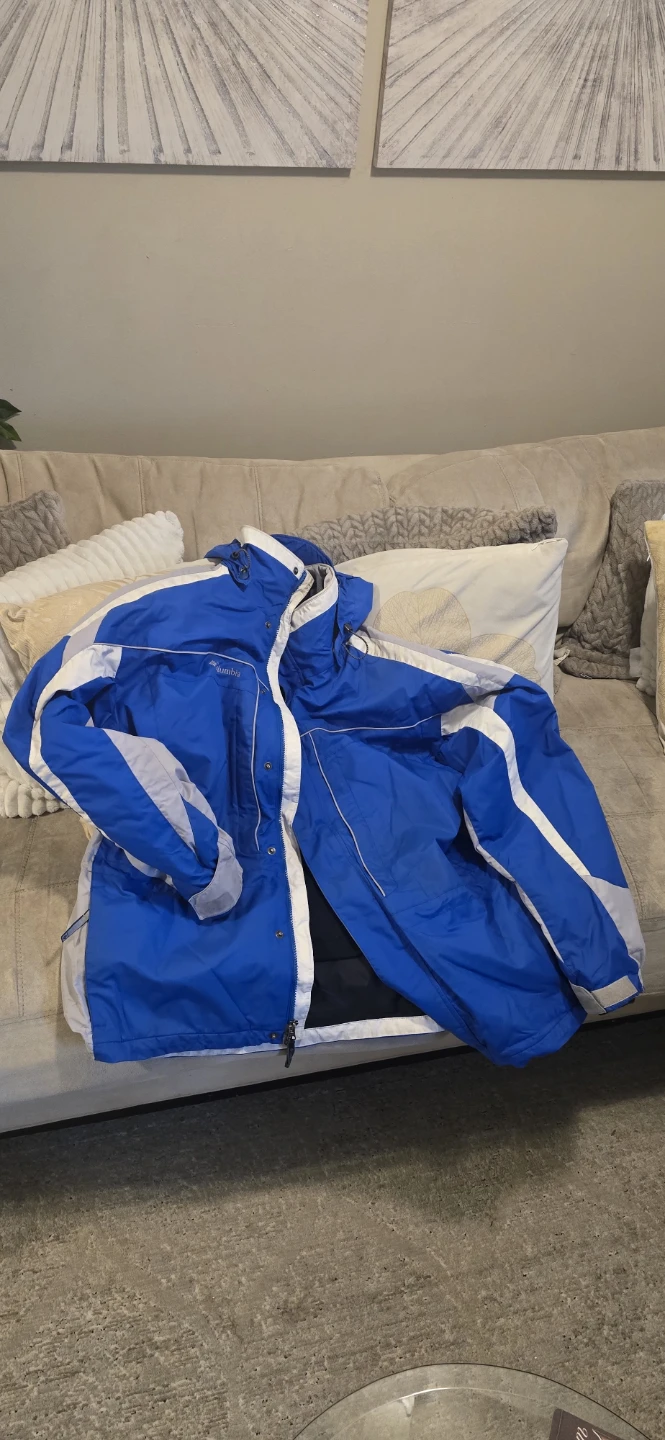 Columbia Blue and Grey Winter Jacket - photo 2