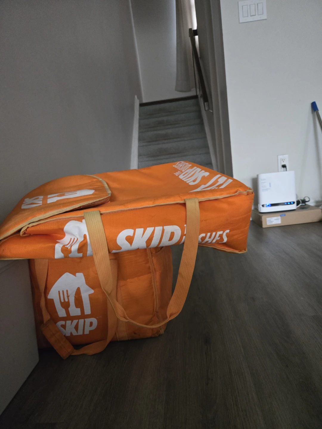 SkipTheDishes Insulated Food Delivery Bag - Orange