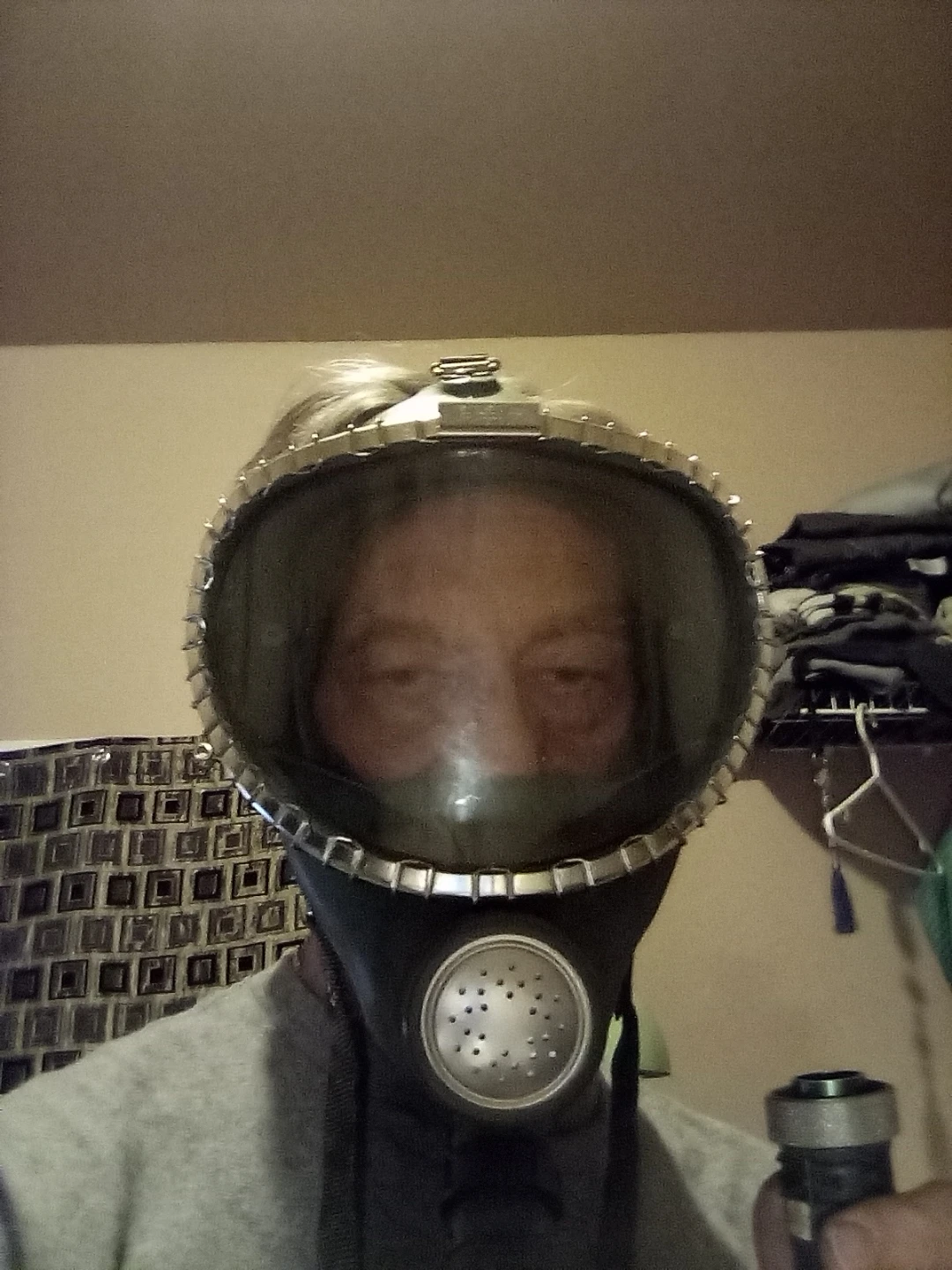 Gas Mask with Large Visor - photo 3
