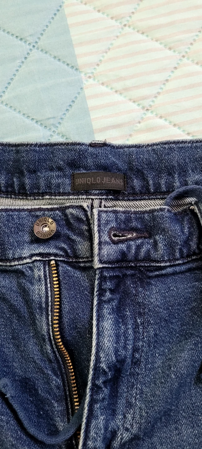 Uniqlo Jeans mens Size S - photo 3