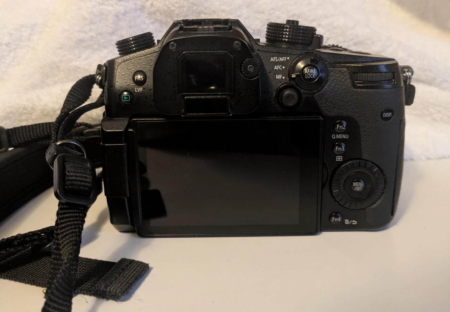 Panasonic Lumix GH5 with lenses - photo 2