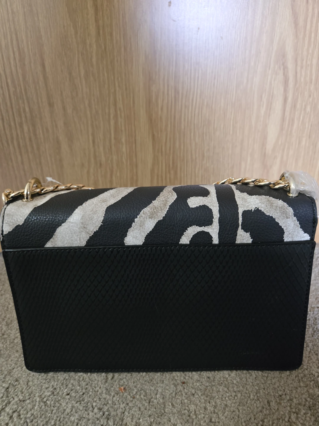 Zebra Print Crossbody Bag with Gold Chain - photo 2