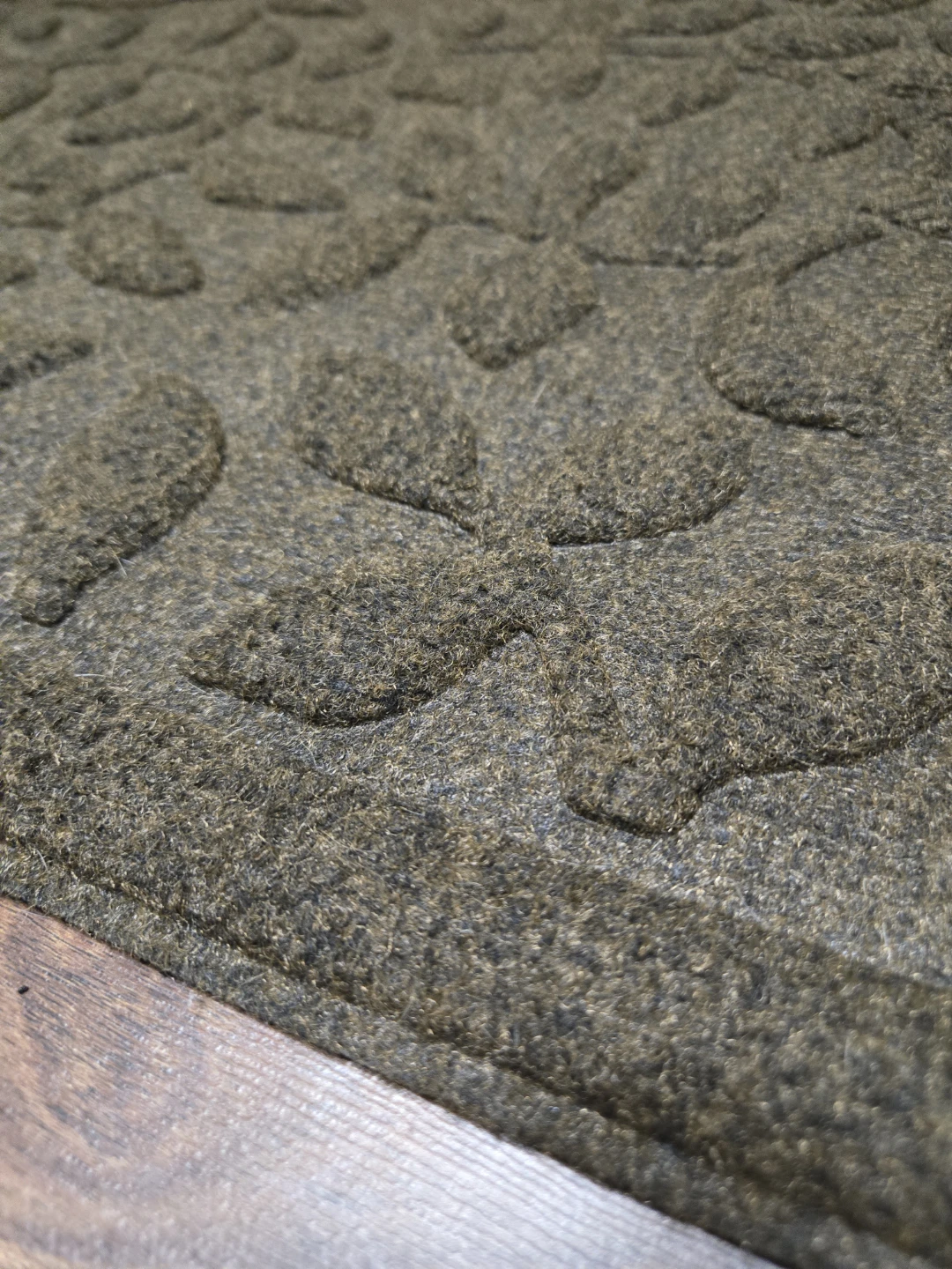 Brown Leaf Pattern Doormat - photo 2