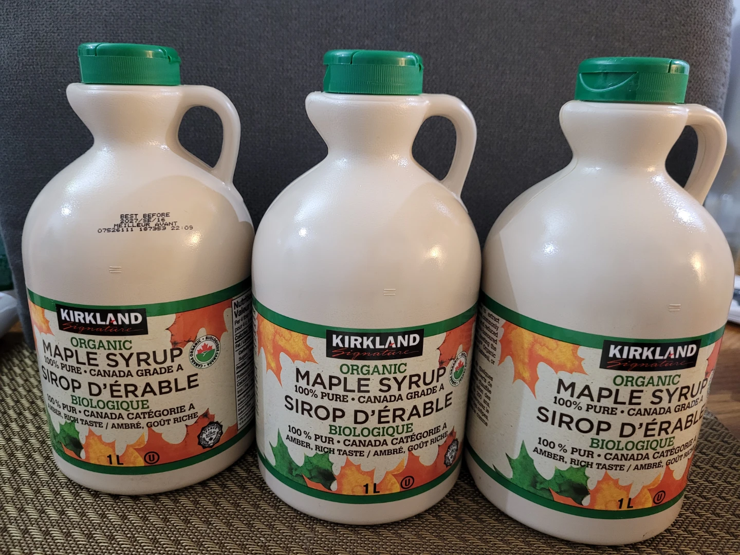 Kirkland Signature Organic Maple Syrup - 1L Jug