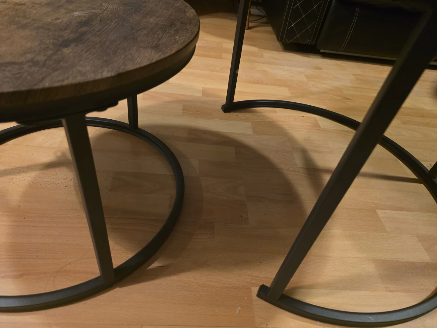 Round Nesting Coffee Tables (Set of 2) - photo 3