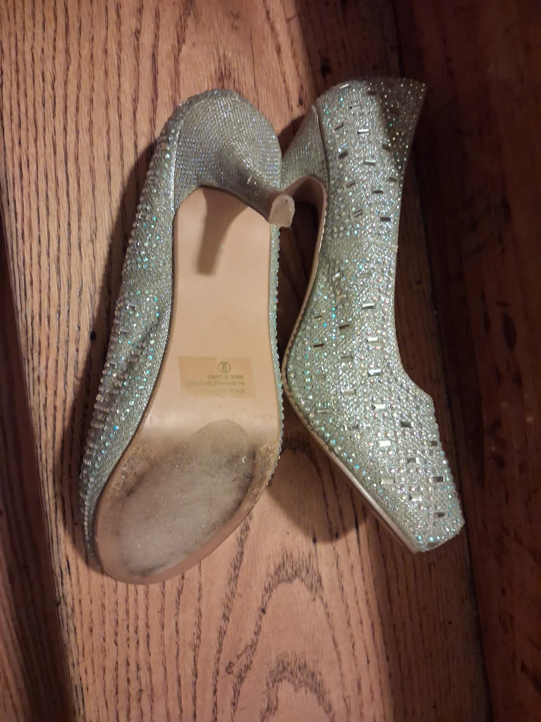 Delicacy Women's Embellished Silver Pump, Size 9