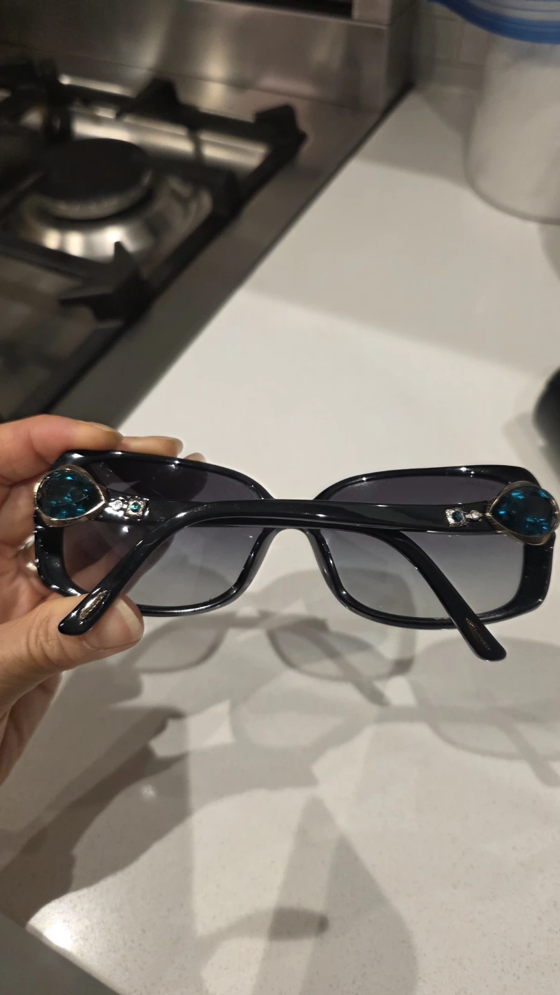 Authentic BVLGARI Sunglasses with Swarovski Crystals - photo 2