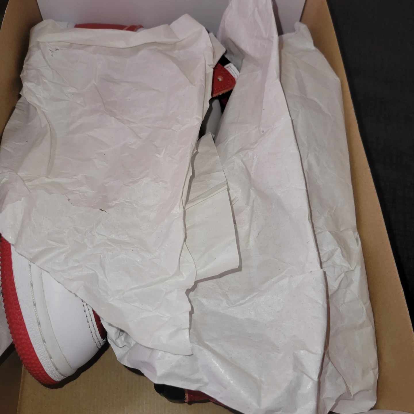 Nike Air Jordan 1 Retro High OG GS 'University Red' - photo 3